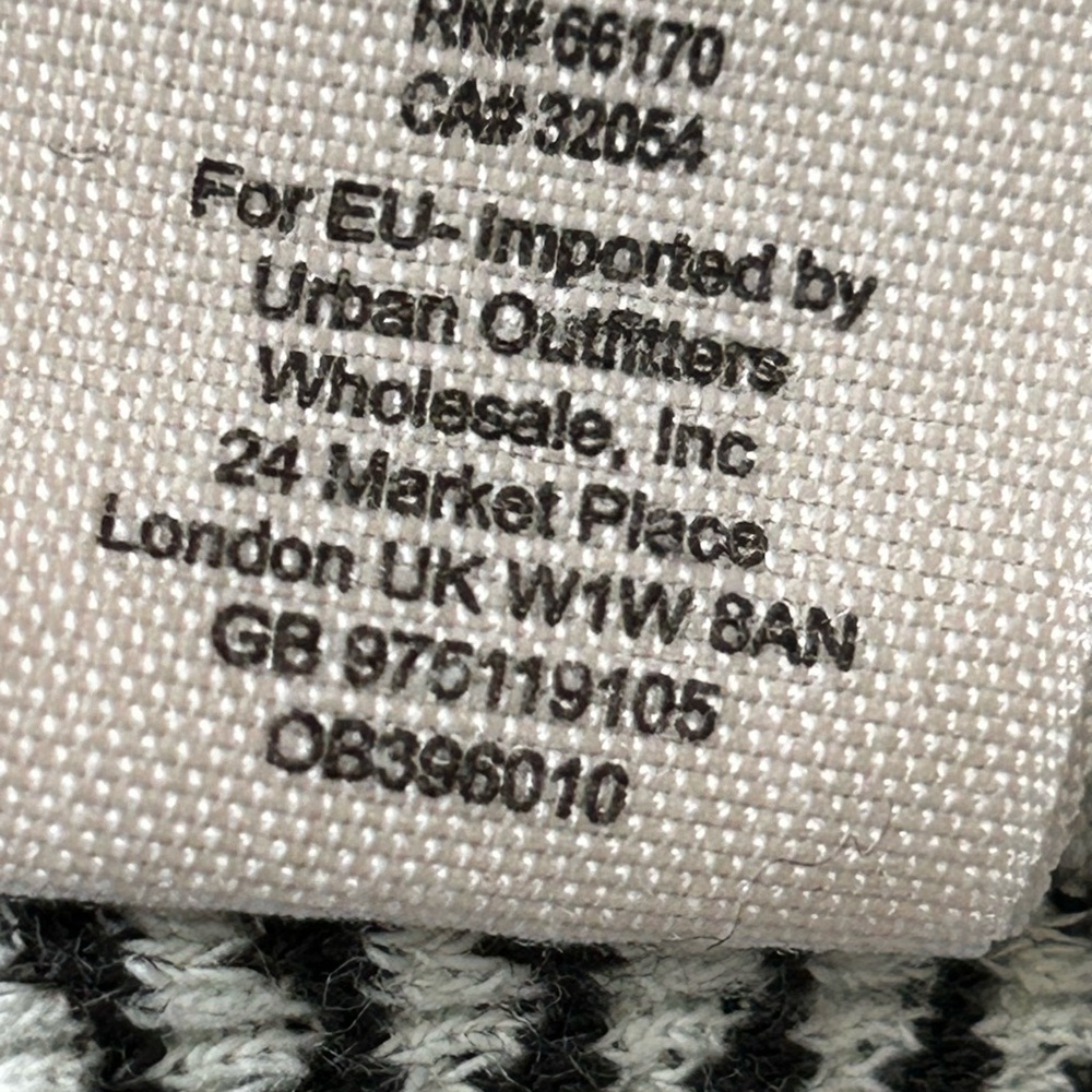 Free People We The Free Textured Tank Top
Black White
Size Small - Picture 5 of 6